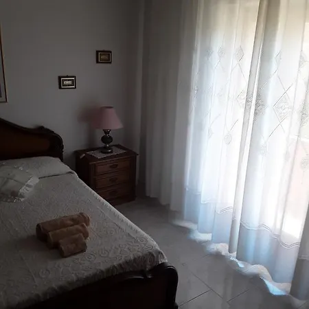Nidra La Maddalena Oda ve Kahvaltı